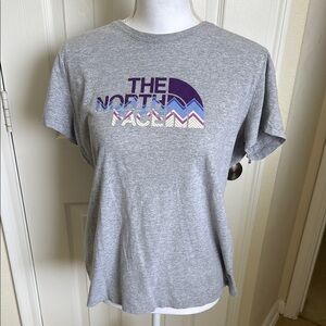 The North Face Gray Graphic T-Shirt Relaxed Fit